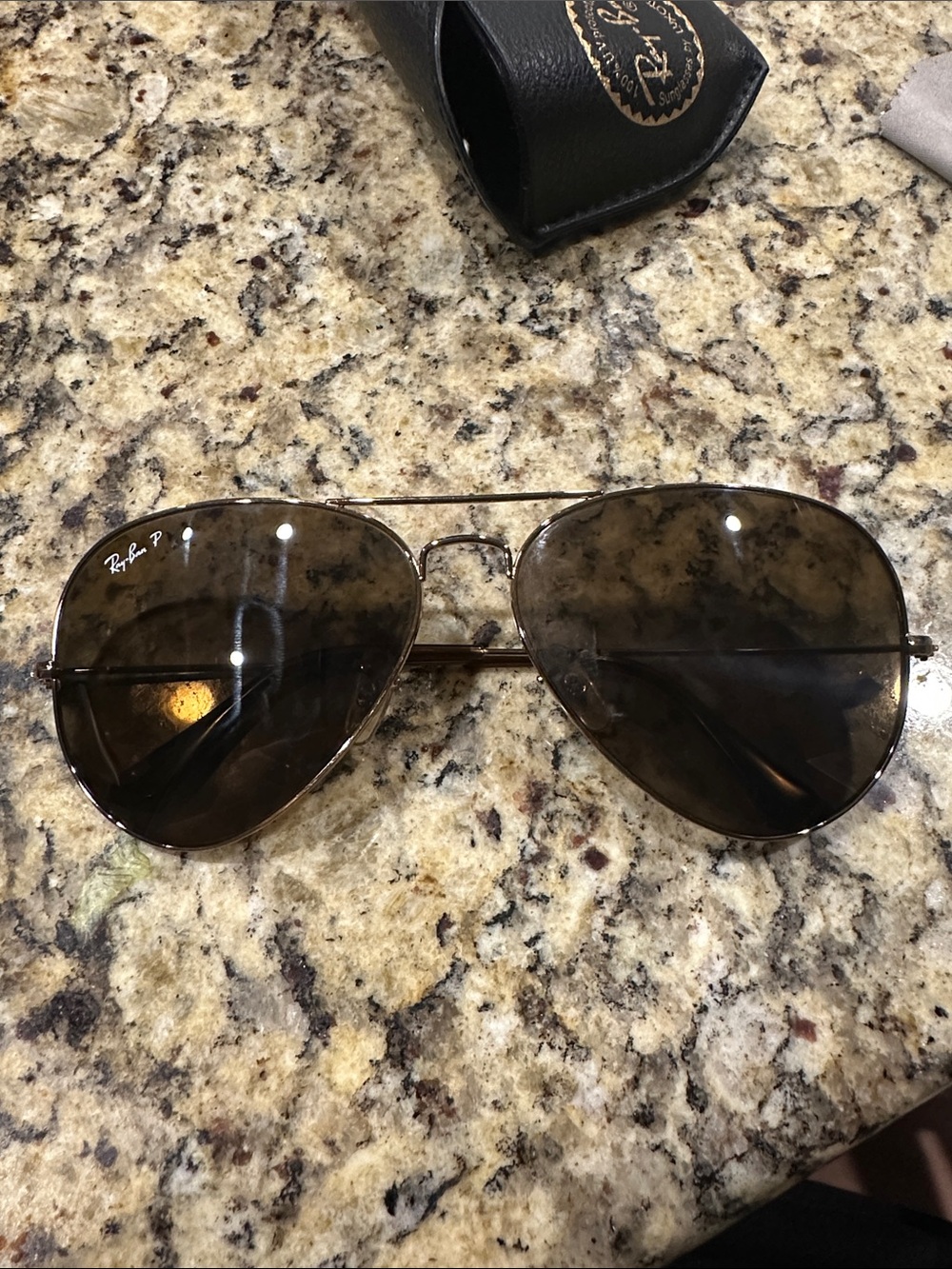 Ray-ban Aviator sunglasses